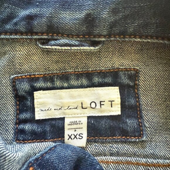 Loft Womens XXS Denim  Jean Jacket Classic Fit Button Front Medium Wash Blue - Picture 2 of 6